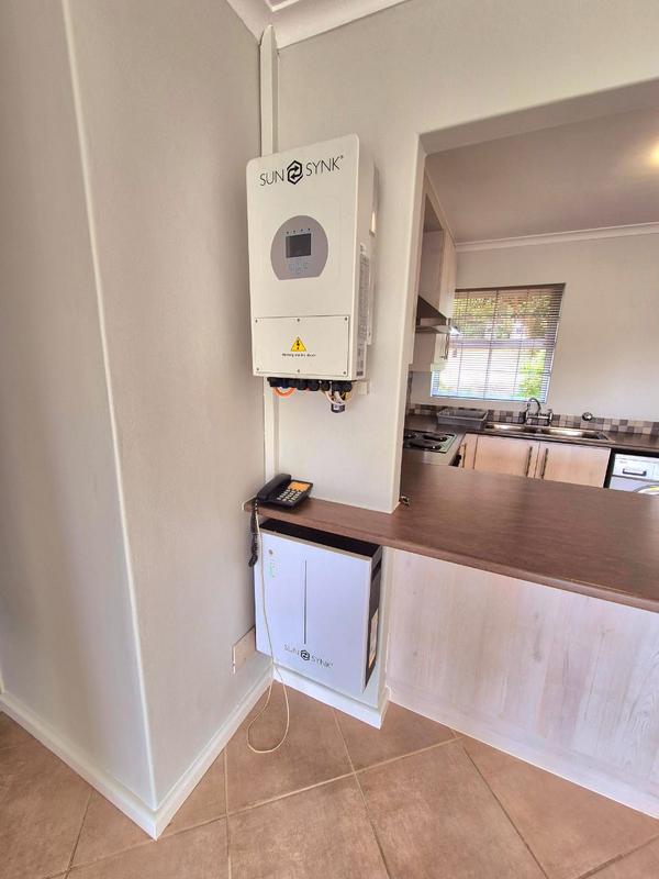 To Let 2 Bedroom Property for Rent in Aurora Western Cape